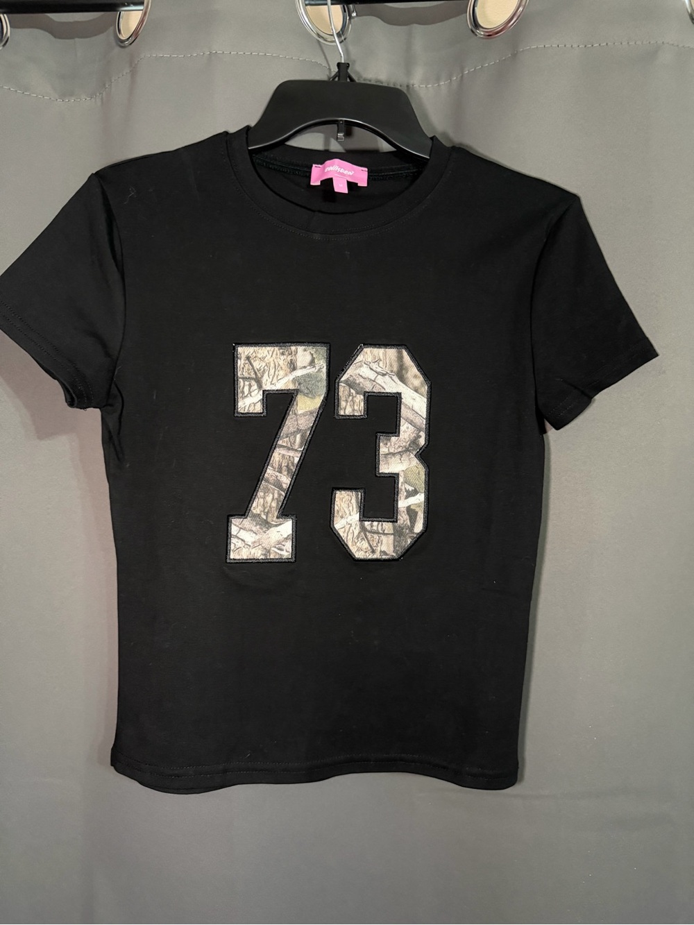 Woman’s Black Graphic '73' Tee